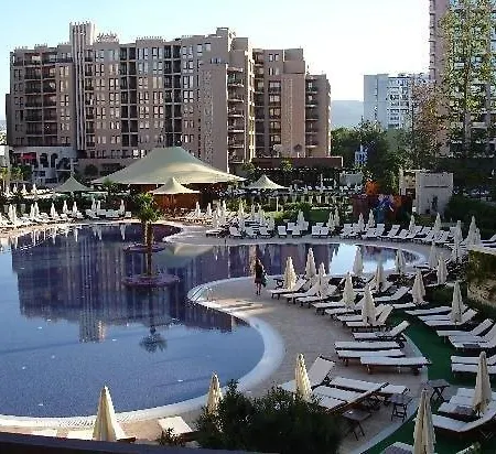 Spacious Studio In 5-star Complex 